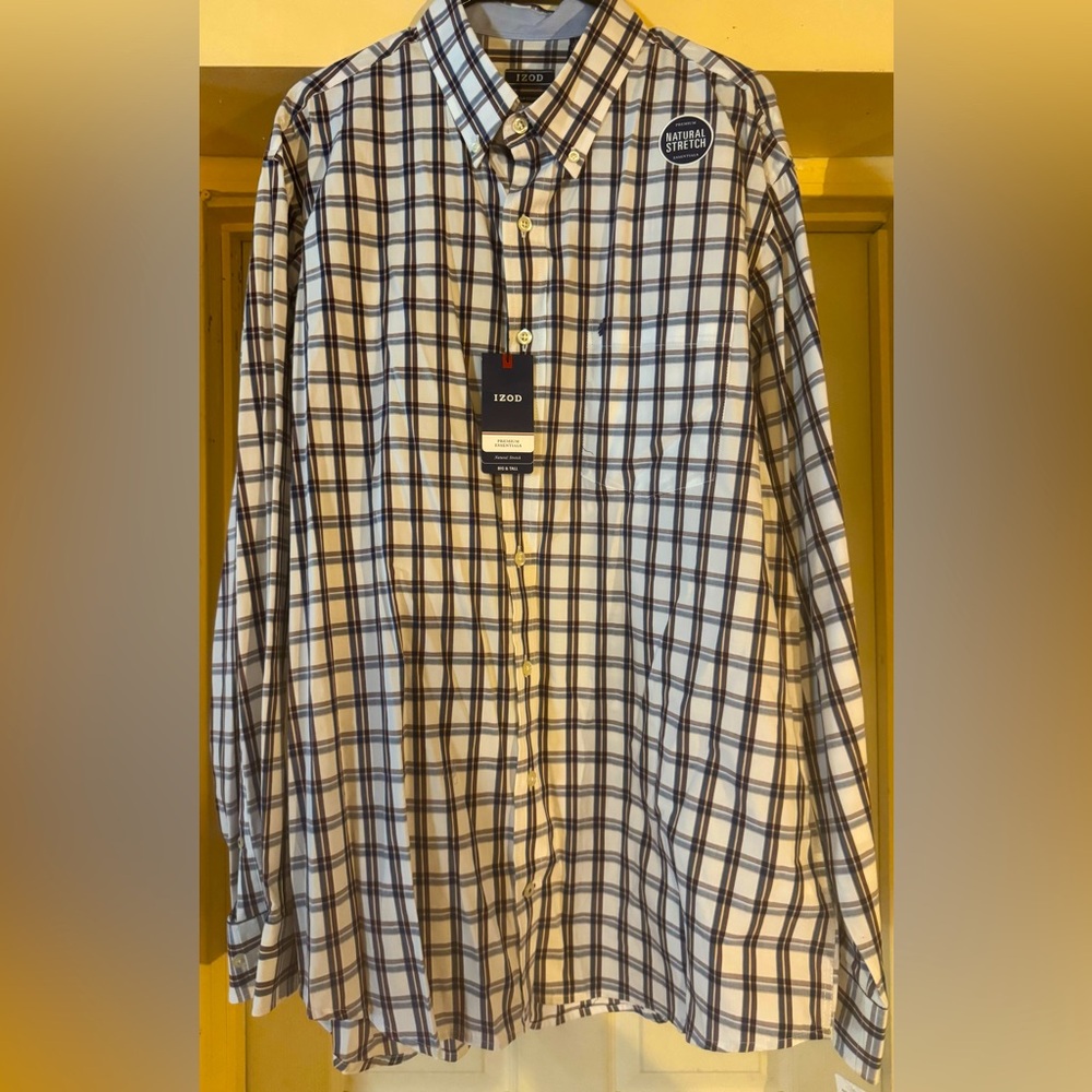 Izod Big & Tall Men's Burgundy, White and Navy Blue Checkered Long-Sleeved Shirt